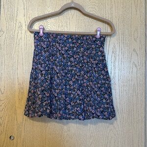 KIMCHI BLUE MINI MICRO FLORAL SKIRT